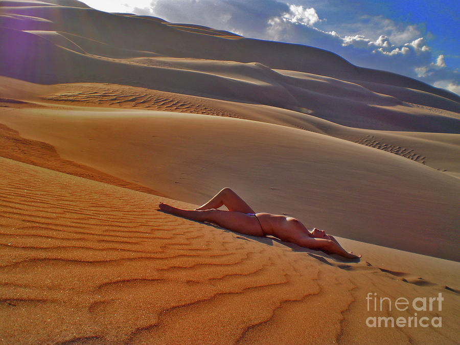 Nude Drawing - Sand Dunes Sensuality by Michael Schuessler Nude Drawing - Sand Dunes Sensuality by Michael Schuessler