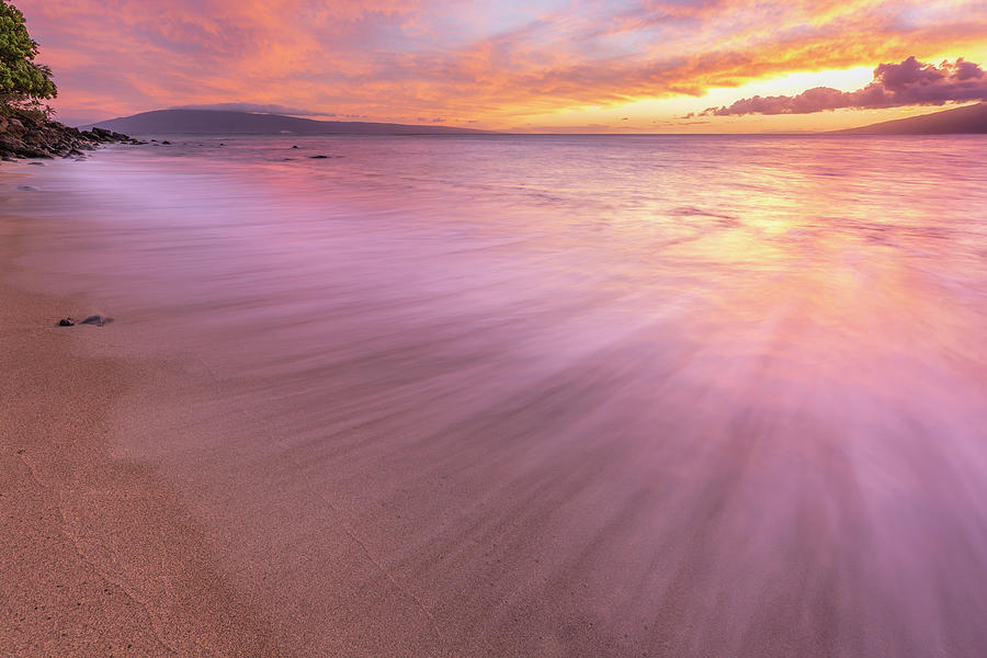 Sands of Kahana Photograph by Tyler Rooke