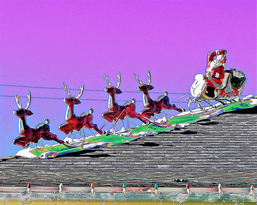 Santa Clause on the Roof Photograph by Andrew Lawrence