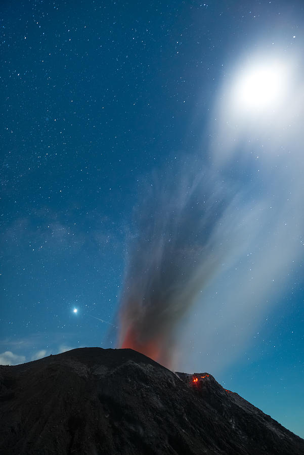 Santiaguito volcano eruption Photograph by Shayes17
