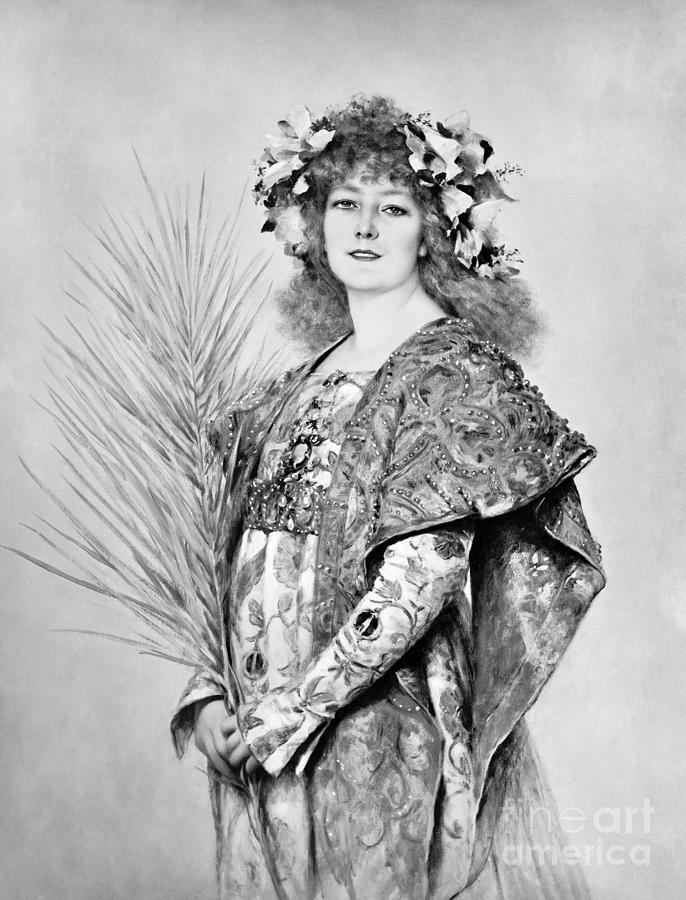 Sarah Bernhardt Drawing by Theobald Chartran