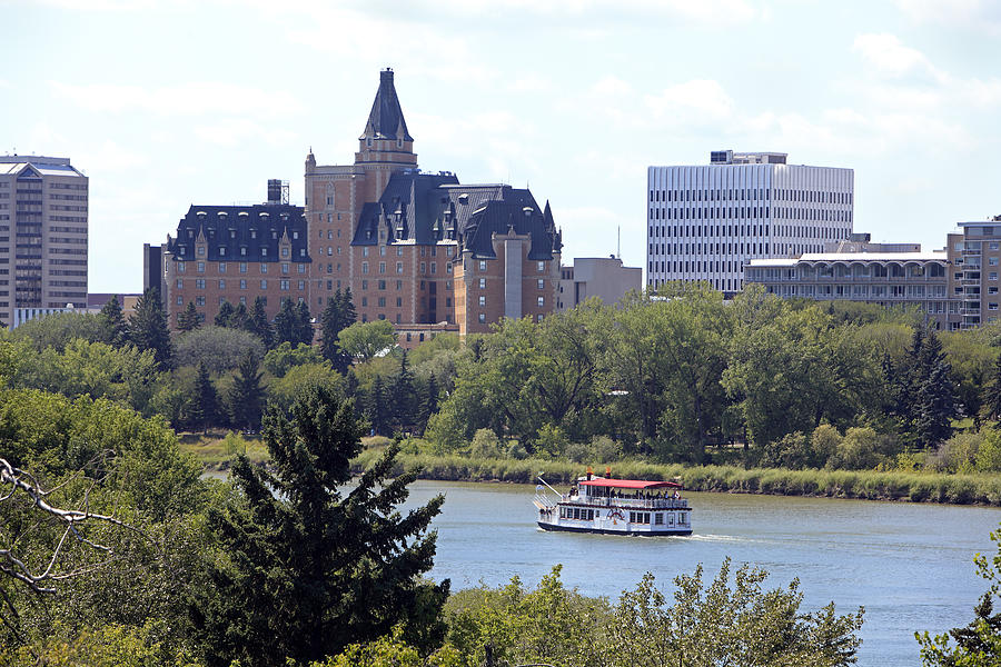 Saskatoon Summer Weekend On The River Photograph by Constantgardener