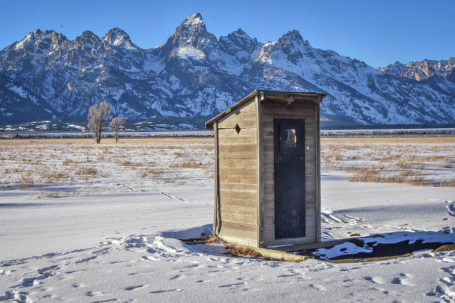 Scenic outhouse Photograph by Ed Stokes