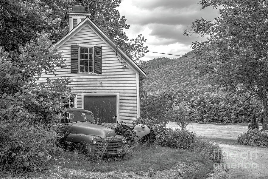 Scenic Vermont Barn Pickup Tractor Photograph by Edward Fielding