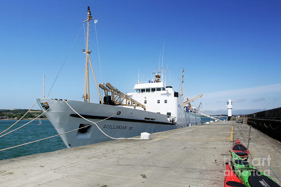 Scillonian IIi At South Pier Penzance Photograph