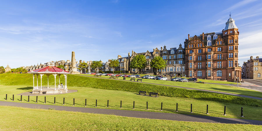 Scotland, Fife, St. Andrews, waterfront promenade Photograph by Westend61