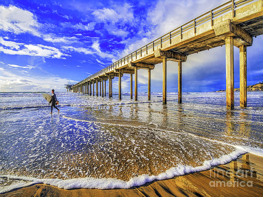 SCRIPPS SURFER, San Diego, California Photograph by Don Schimmel