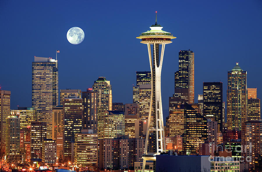 Seattle Photograph - Seattle at Full Moon by Inge Johnsson