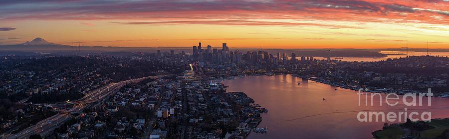 Seattle Sunset Panorama Over Lake Union Photograph by Mike Reid