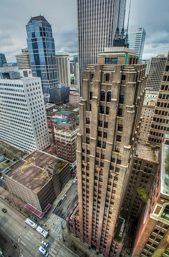 Seattle Tower on 3rd Ave Photograph by Tommy Farnsworth