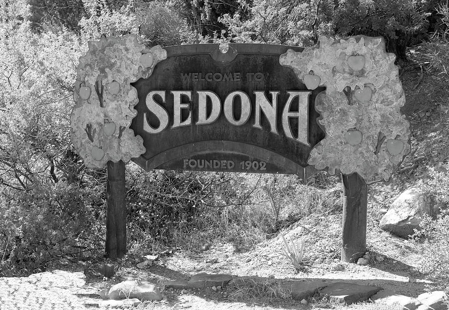 Sedona Arizona BW Photograph by Bob Pardue