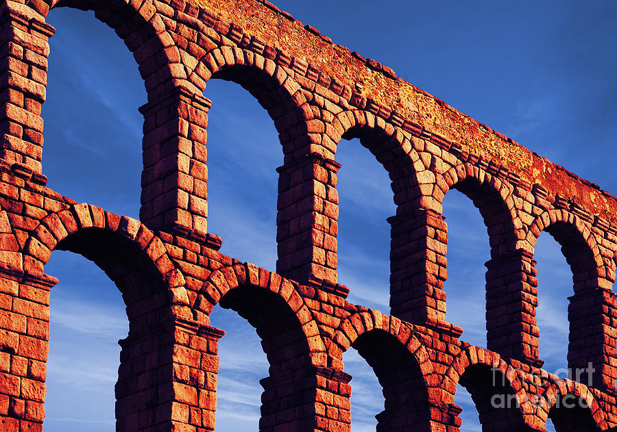 Segovia Roman Aqueduct Photograph by Carlos Alkmin