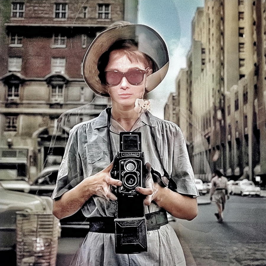 Audrey Hepburn Digital Art - Selfie  at tiffanys  by Tony Leone