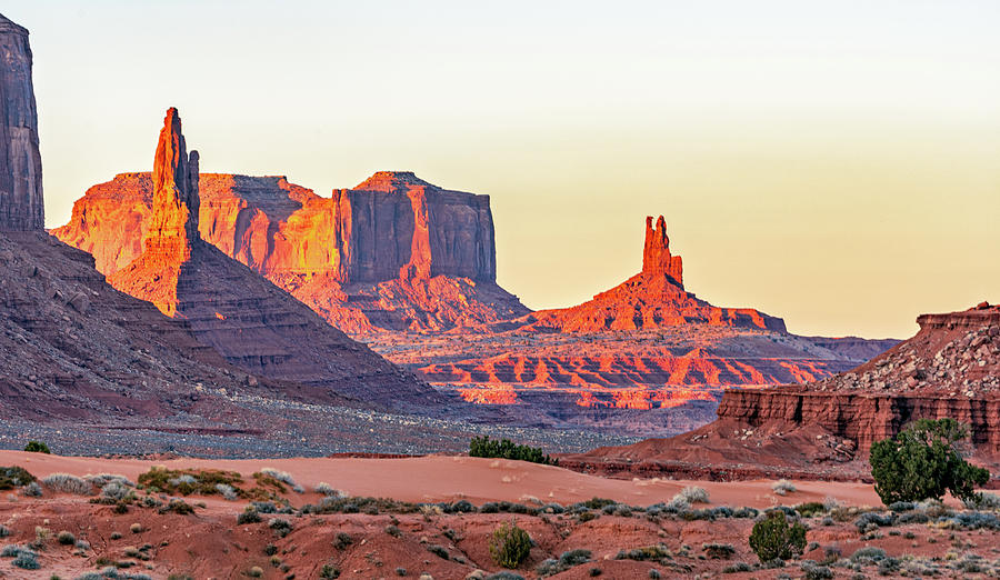 September 2022  Monument Valley Sunset Photograph by Alain Zarinelli