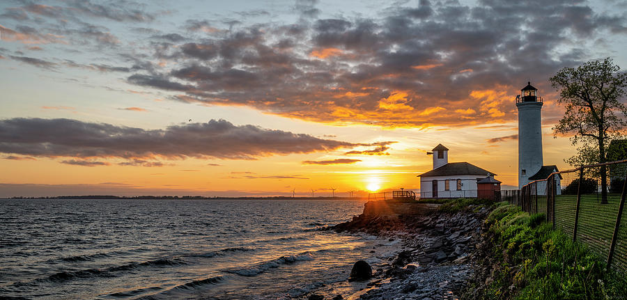 Sunset Photograph - Serenity At Tibbetts Point by Mark Papke