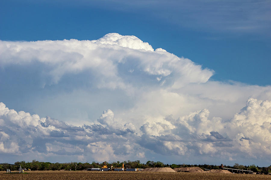 Severe Storms in South Central Nebraska 025 Photograph by Dale Kaminski
