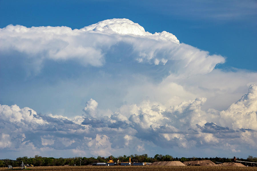 Severe Storms in South Central Nebraska 027 Photograph by Dale Kaminski
