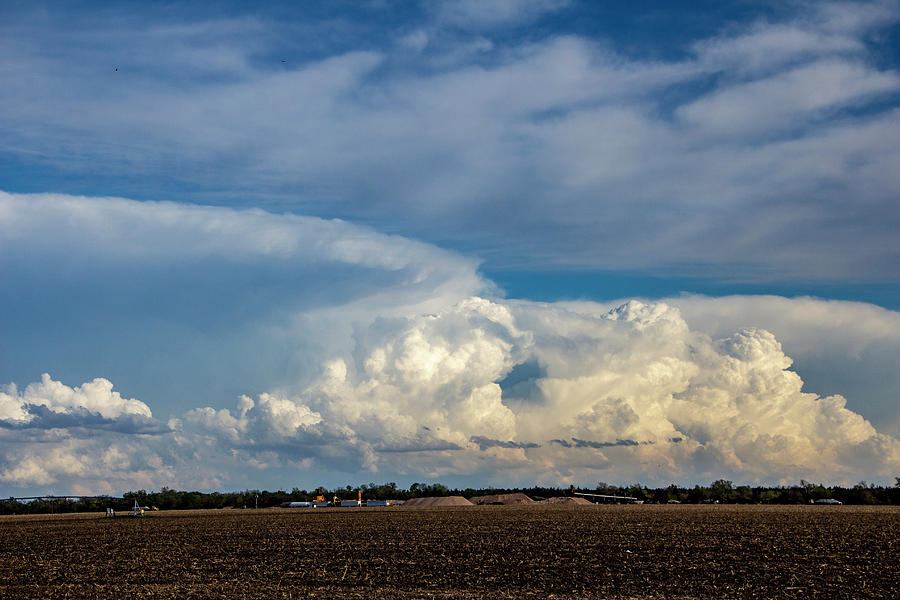 Severe Storms in South Central Nebraska 040 Photograph by Dale Kaminski