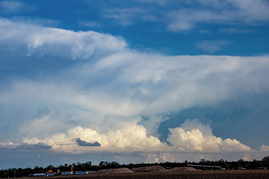 Severe Storms in South Central Nebraska 046 Photograph by Dale Kaminski