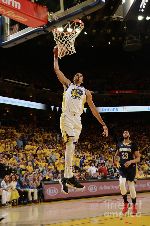 Shaun Livingston Photograph by Noah Graham Shaun Livingston Photograph by Noah Graham