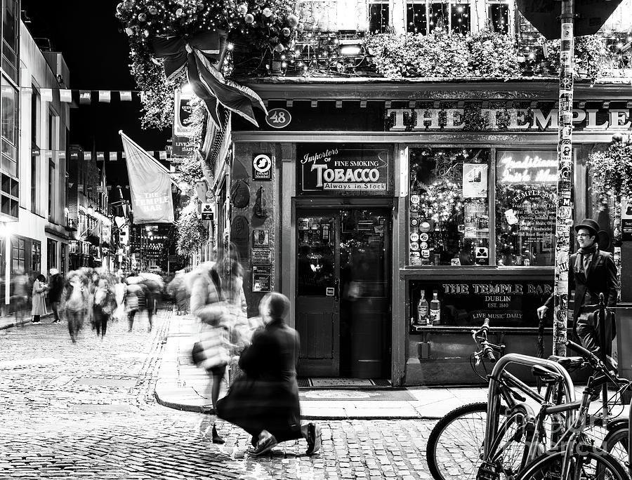 She Said Yes at the Temple Bar Dublin Photograph by John Rizzuto