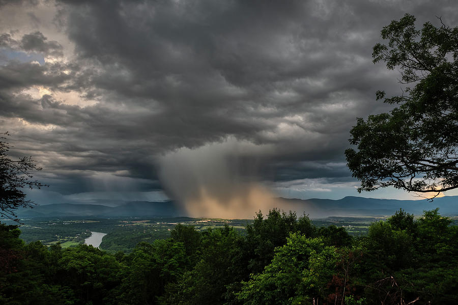 Shenandoah Valley Stormscape Photograph by Lara Ellis