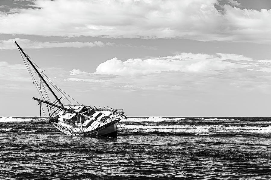 Shipwrecked in Puerto Viejo-004-M Photograph by David Allen Pierson