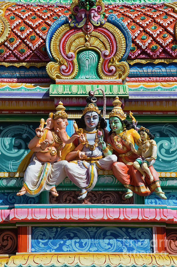 Shiva Ganesha and Parvati Photograph by Tim Gainey