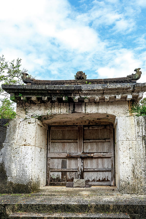 Jon Berghoff Photograph - Shuri Castle - Naha, Okinawa by Jon Berghoff