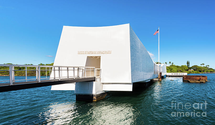 Side View of the USS Arizona Memorial Photograph by Phillip Espinasse ...