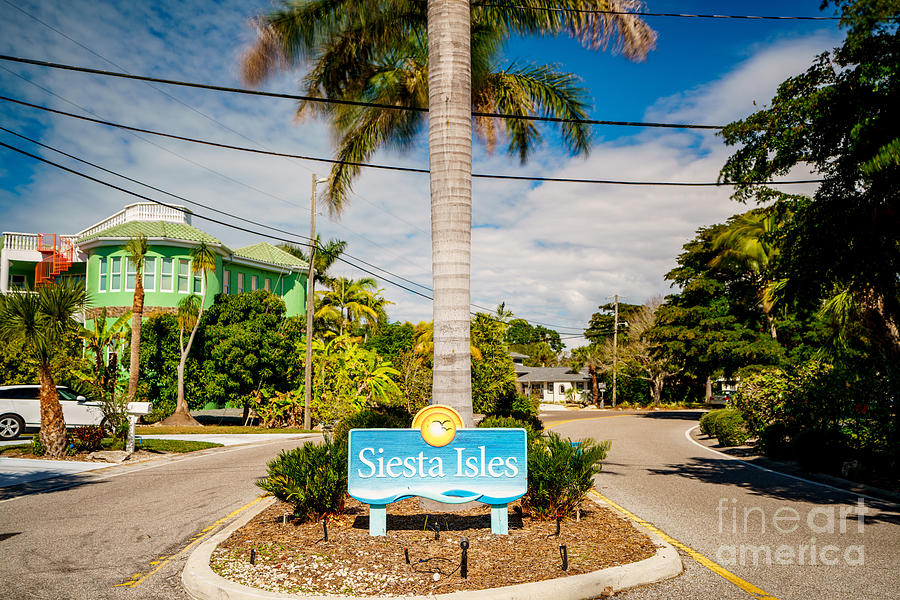 Siesta Isles residential neighborhood in Siesta Key Sarasota FL ...