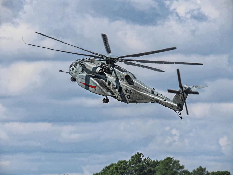 Sikorsky MH-53 Sea Dragon Helicopter Photograph by De Ann Troen - Fine ...