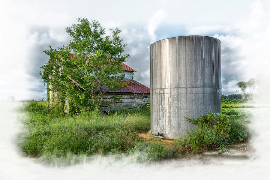 Silo #3109 Photograph by Susan Yerry
