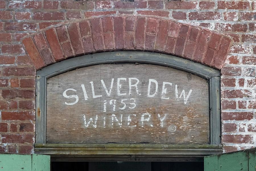 Silver Dew Winery-Daufuskie Photograph by Bradford Martin