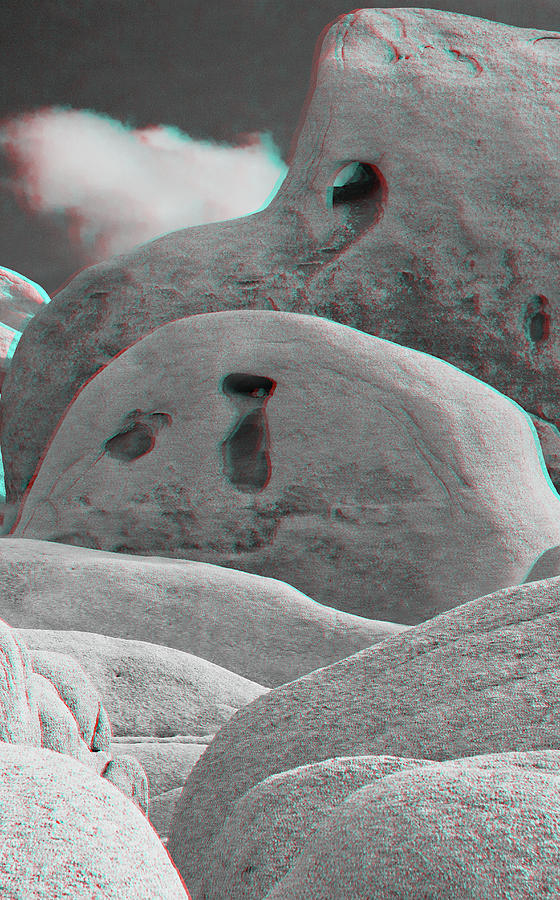 Skull Rock 3D Anaglyph Digital Art by Peter J Sucy
