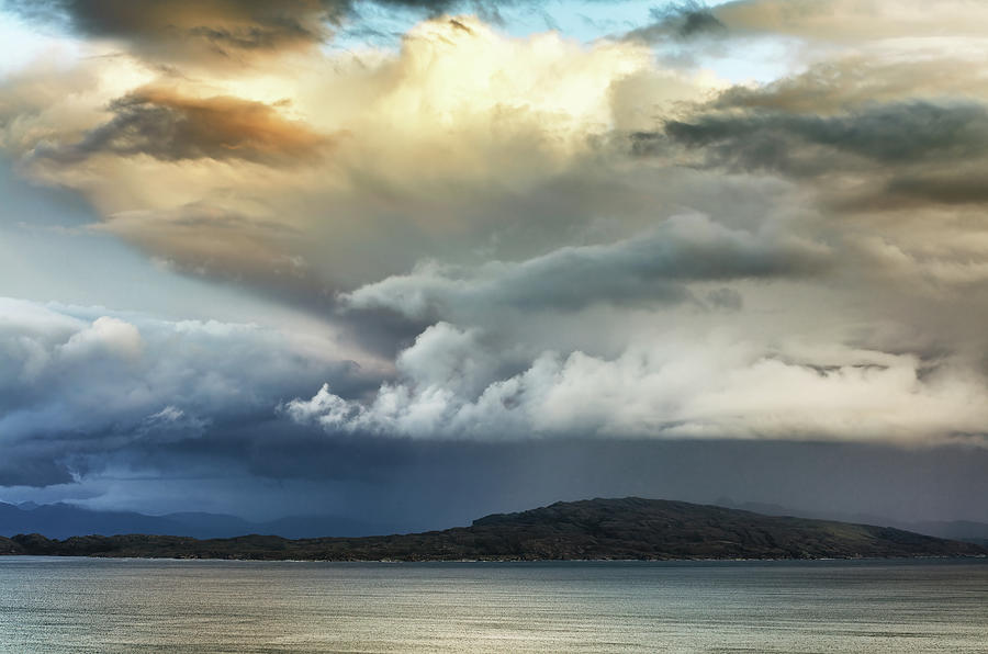 Sky on Skye Photograph by Grant Glendinning