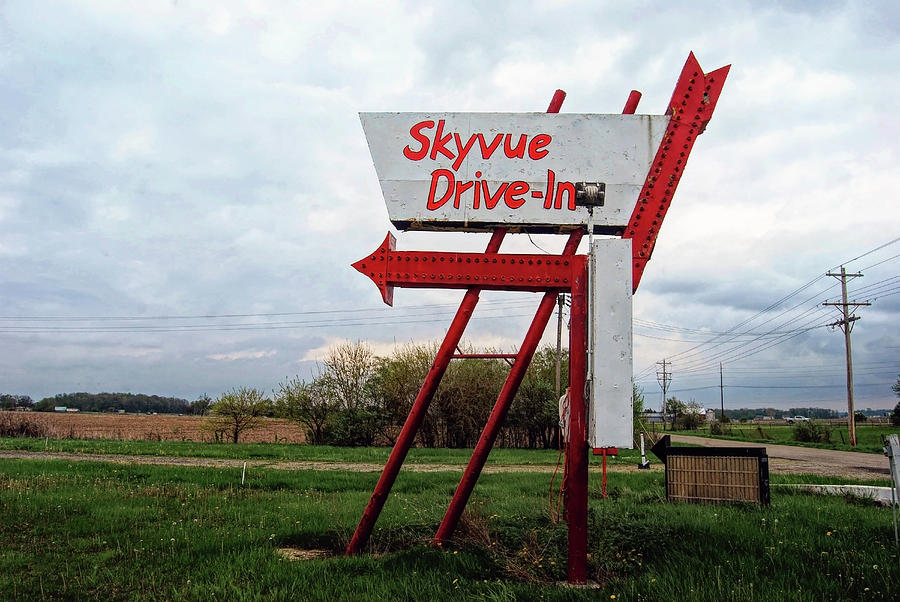 skyvue drive in