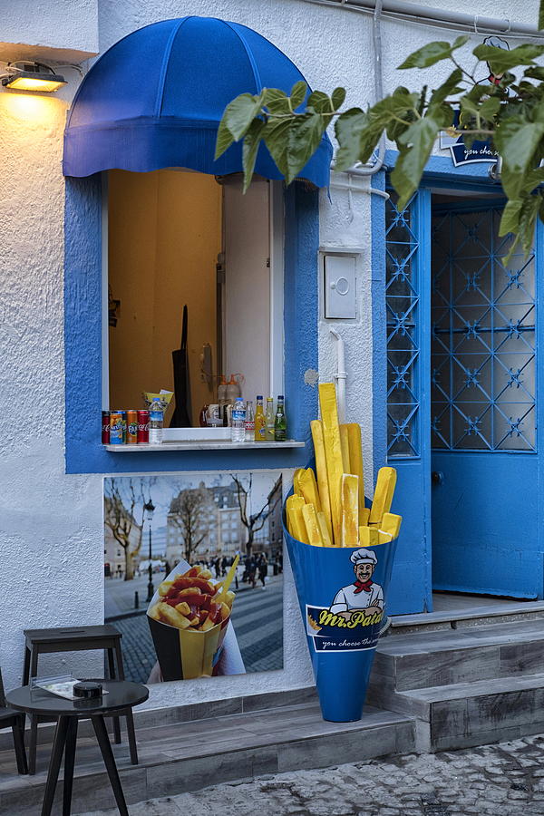 Small shop selling french fries in Alacati. Photograph by Emreturanphoto