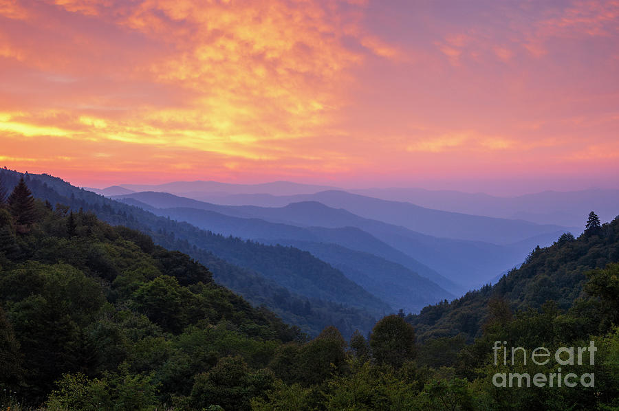 Smoky Mountain Dawn - D001066 Photograph by Daniel Dempster