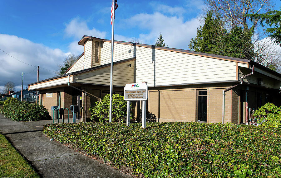 Snohomish County District Court Photograph by Tom Cochran