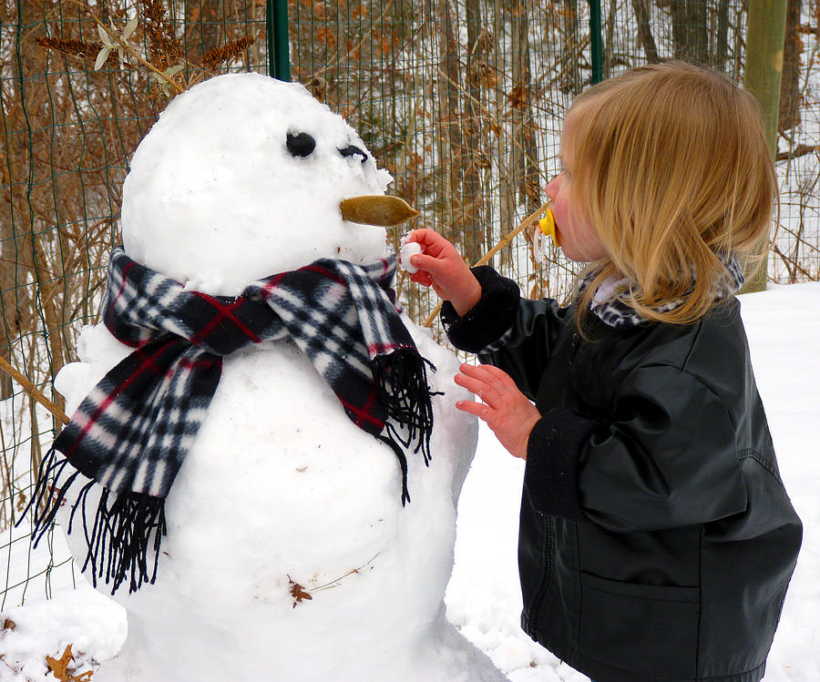 Snow Photograph - SnowGirl by BeLinda Cordes Snow Photograph - SnowGirl by BeLinda Cordes