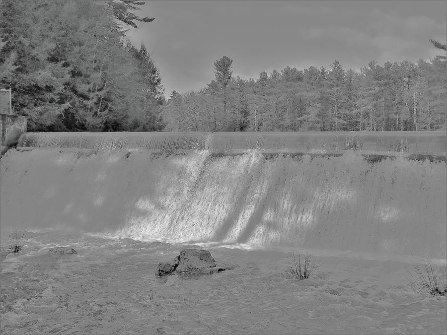 - Snowy Dam - Durham NH Photograph by THERESA Nye