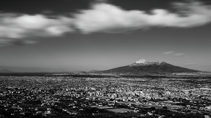 Snowy Vesuvio - Bnw Photograph