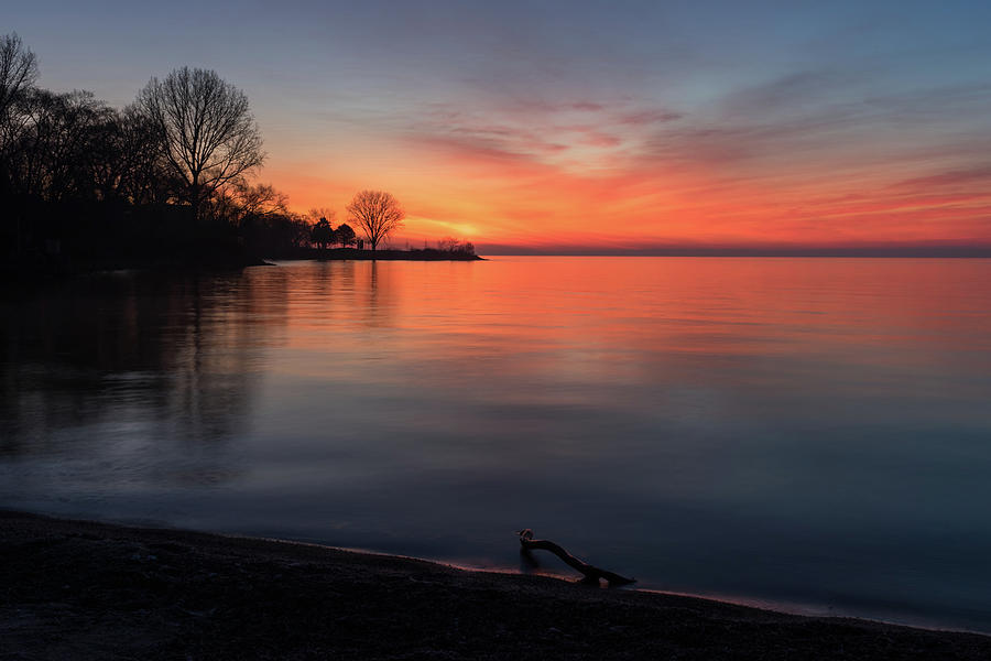 Soft Velvet - Colorful Dawn on Lake Ontario in West End Toronto Photograph by Georgia Mizuleva