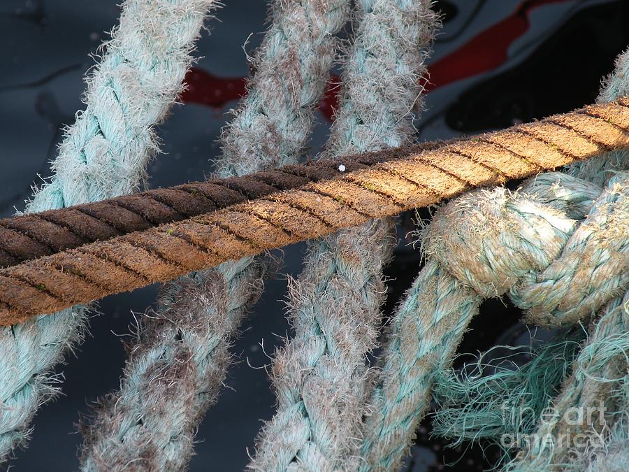 Sogas de barco Photograph by Mar Goizueta - Pixels