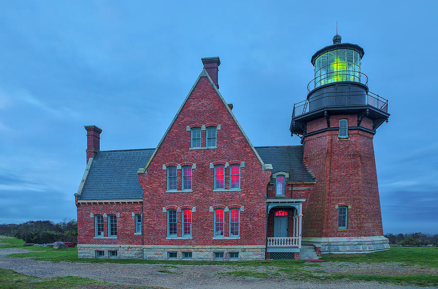 Southeast Lighthouse Block Island Photograph by Juergen Roth