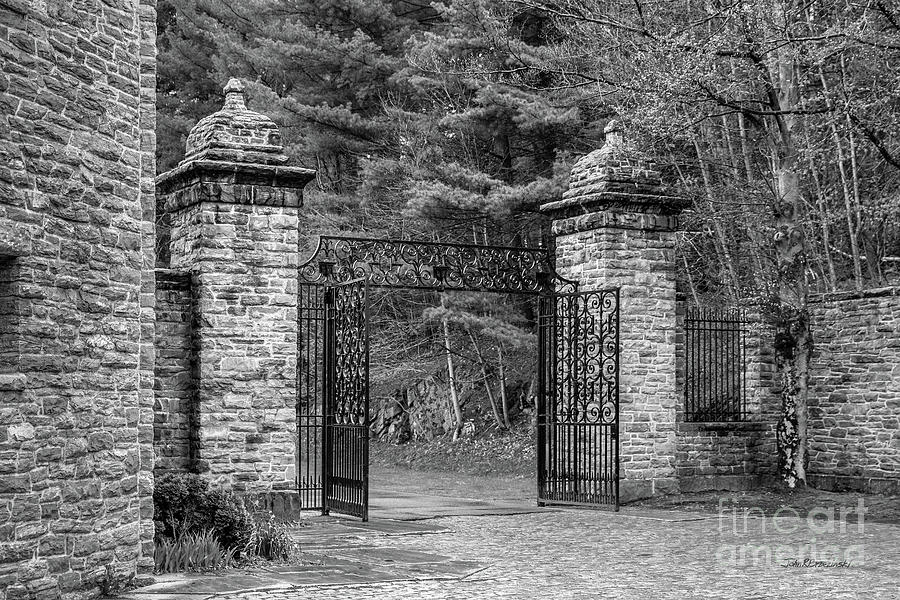 Southern Vermont College Gate Photograph by University Icons
