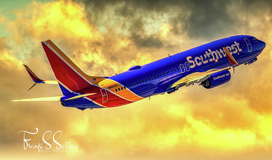 Southwest Climb Out Photograph by Frank Sellin
