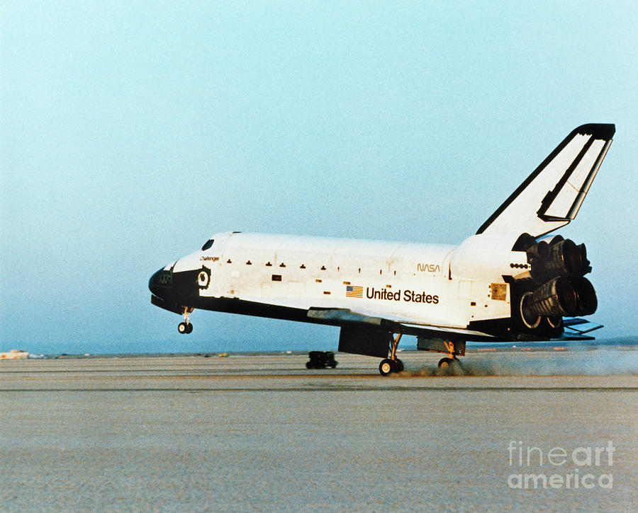 Space Shuttle Challenger Landing, 1984 Photograph by Granger