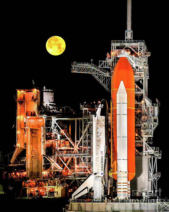 Space Shuttle Discovery on Launch Pad Photograph by M G Whittingham